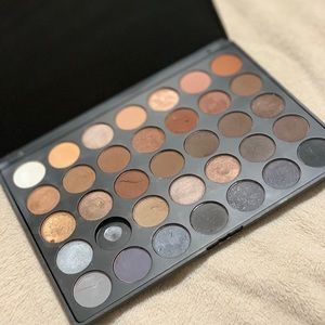 Morphe 35K pallet